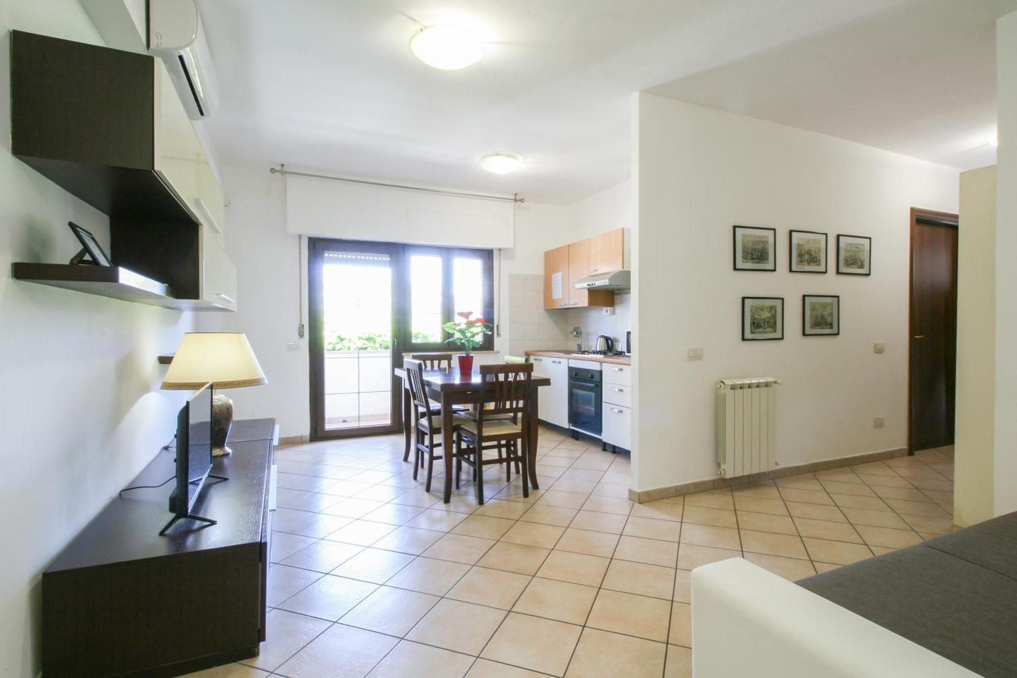 Garden - Two-bedroom - Airport - Self Check-in Apartment Fiumicino